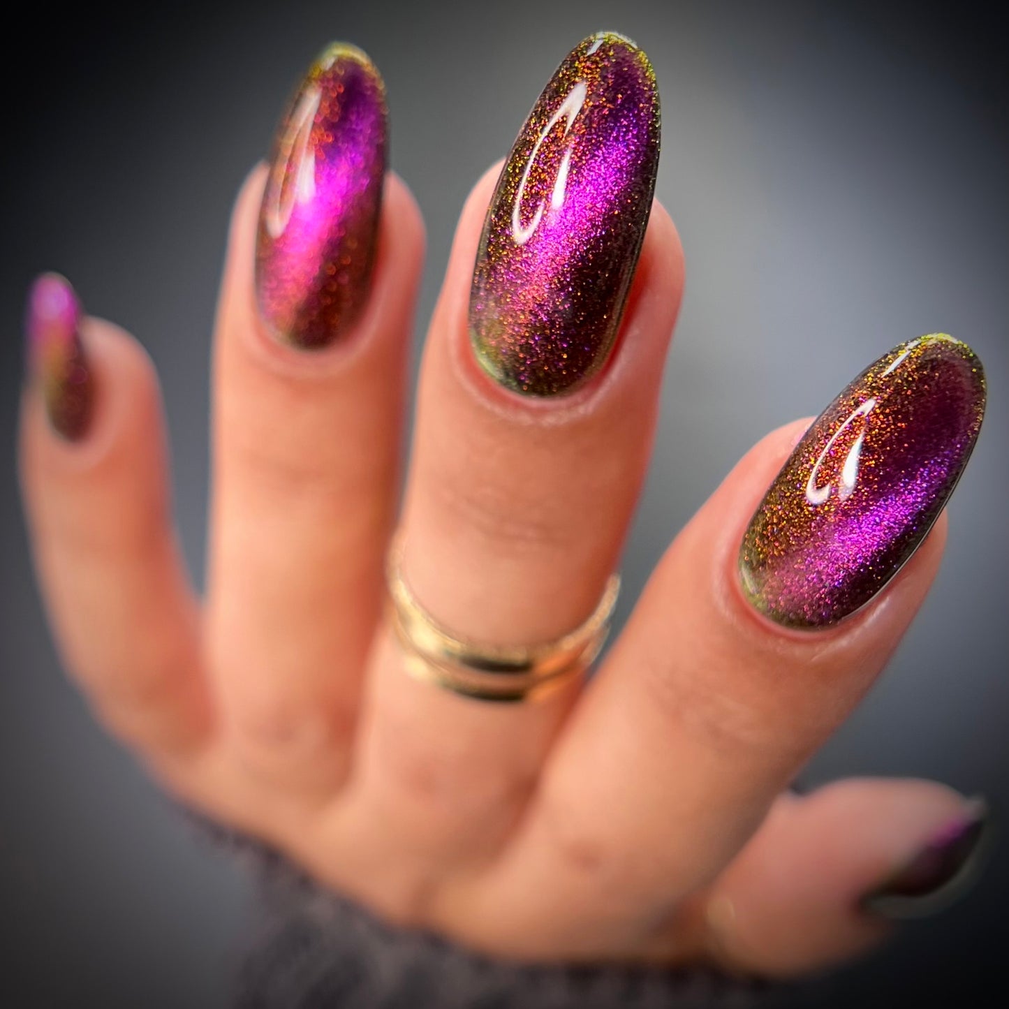 Sally- multichrome-holographic