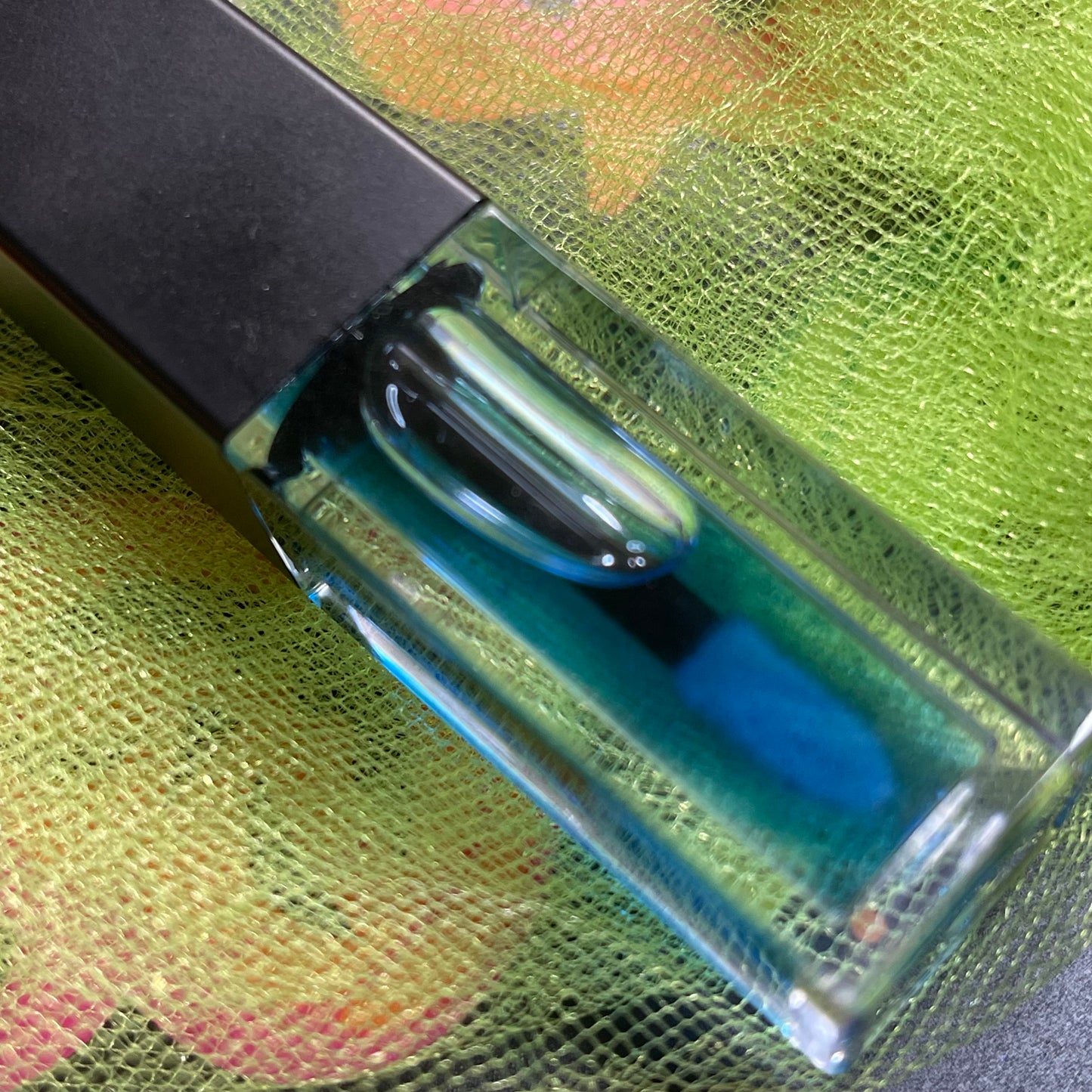 Deeva-Blue strawberry Lip Oil-EXCLUSIVE BATCH